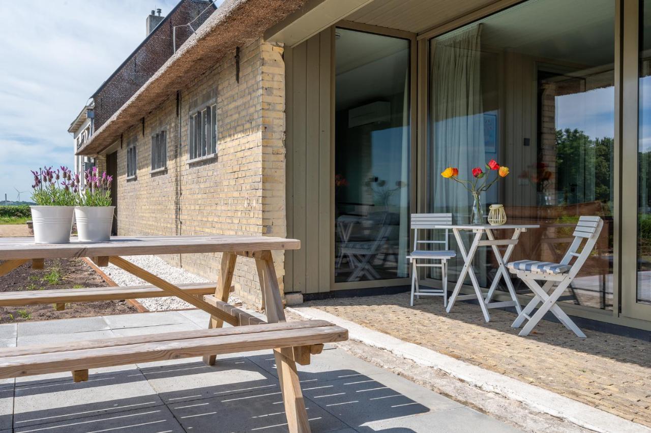 Appartement De Dageraad In Monumentale Boerderij 基姆斯沃德 外观 照片